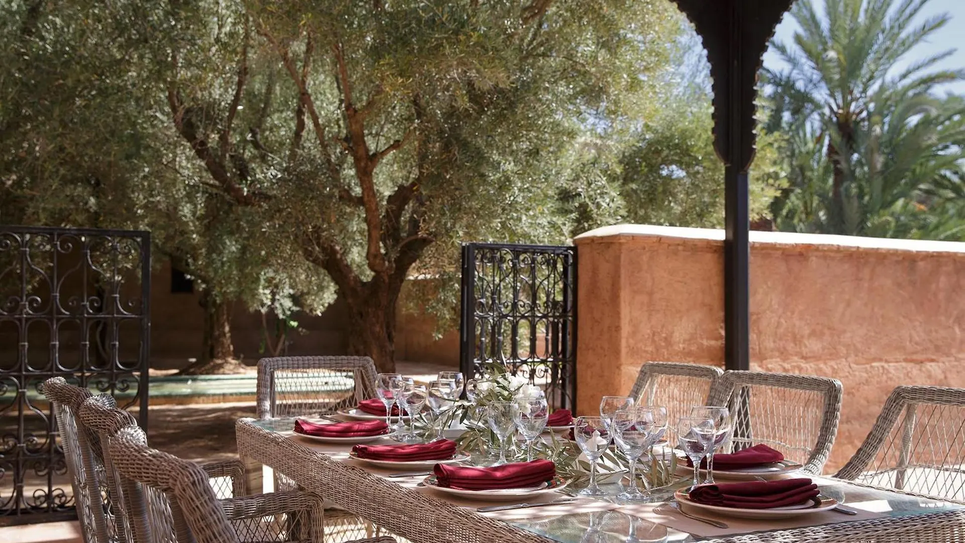 Villa Alouna En Exclusivite Avec Piscine Privee Dans La Palmeraie Marrakesh