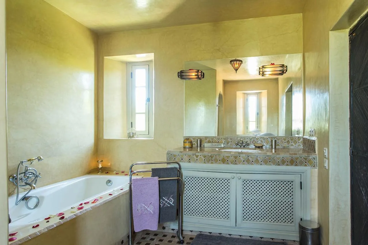 Villa Alouna En Exclusivite Avec Piscine Privee Dans La Palmeraie Marrakesh