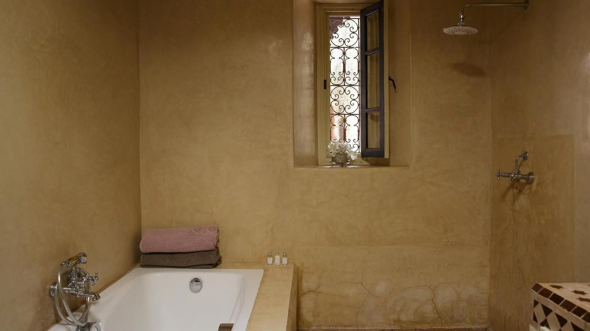 Villa Alouna En Exclusivite Avec Piscine Privee Dans La Palmeraie Marrakesz