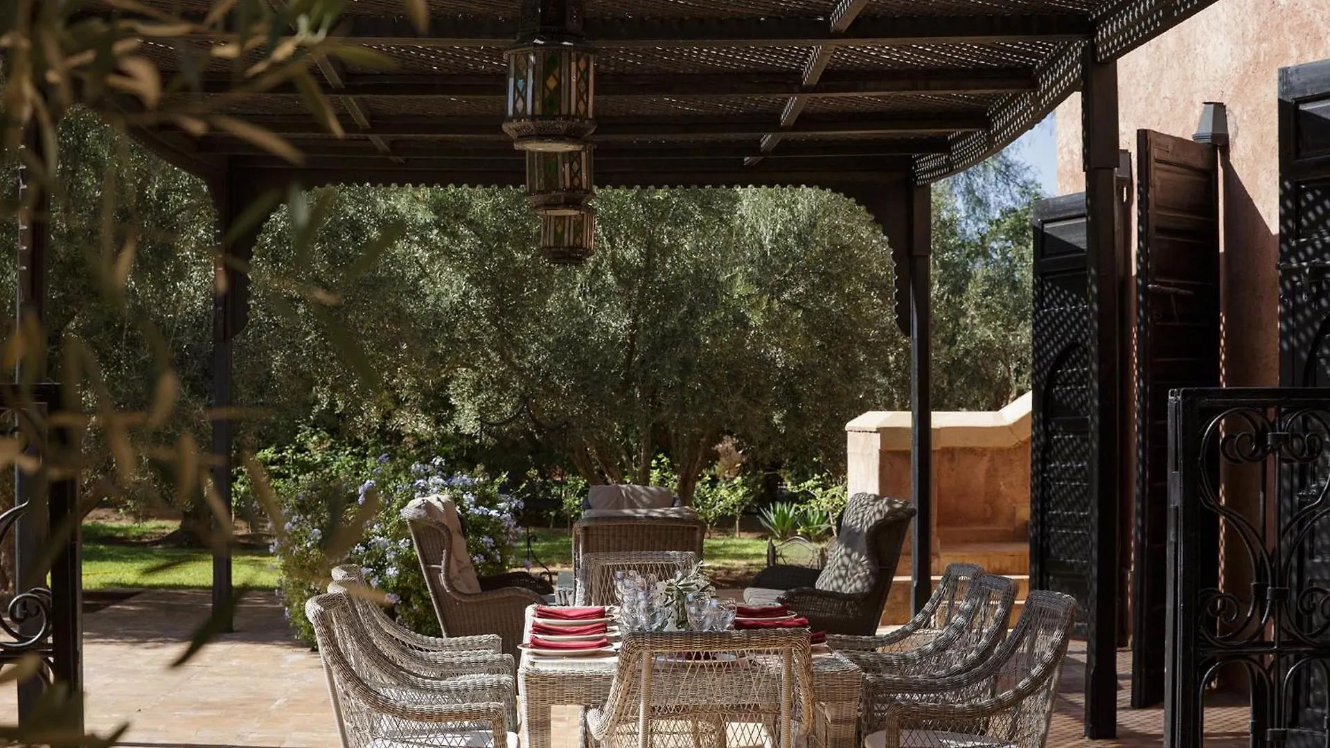 Villa Alouna En Exclusivite Avec Piscine Privee Dans La Palmeraie Marrakesh